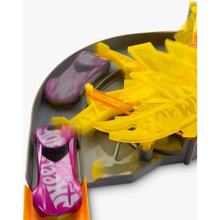 Actual product image Hot Wheels Track Builder Lightning Boost Pack