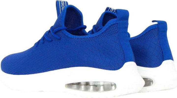Actual product image Crosshatch Mens Trevel Trainers (40.5)