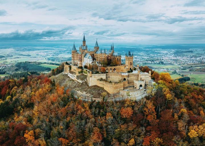 Actual product image Ravensburger Puzzle 12000791 - Hohenzollern Castle - 1000 piece jigsaw puzzle for adults aged 14 and over (1000 pieces)