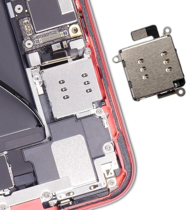 Image du produit Clappio Lecteur de carte SIM pièce de rechange (iPhone 11)