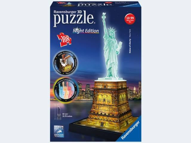 Productafbeelding Ravensburger 3D puzzel Vrijheidsbeeld Nacht Editie (108 onderdelen)