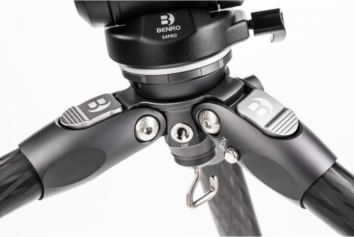 Actual product image Benro TTOR24CLVS4pro Tortoise Kit (Carbon)