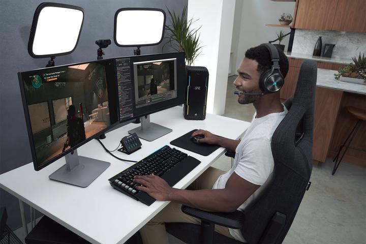 Produktbild Corsair Virtuoso XT (Kabelgebunden, Kabellos)