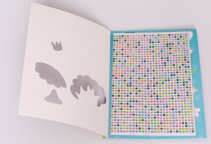 Produktbild Mein Malbuch mit bunten Glitzersteinen. Im Feenwald (Mit über 1.000 Glitzersteinen)