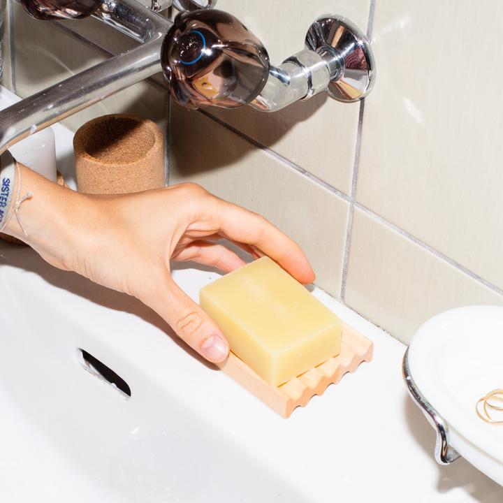 Produktbild Frau Kunz Seifen Geschenkset Lavendel & Rosmarin (Körperpflegeset, Gesichtspflege set, Haarpflege set)