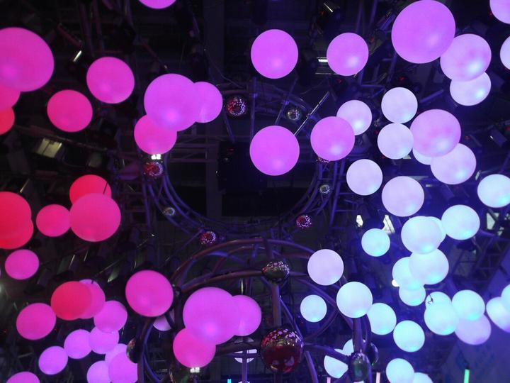 Produktbild Eurolite LED Space Ball 35 MK3 + HST-500
