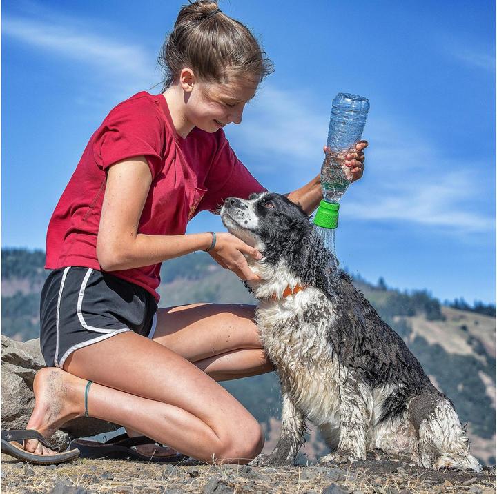 Produktbild Kurgo Mud Dog Hunde-Reisedusche (Hund, 2000 ml)
