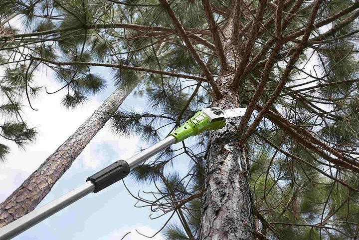 Produktbild Greenworks Akku-Hochentaster G40PSF (o. Akku) (Akku Kettensäge)