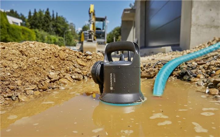 Produktbild Gardena Schmutzwasser Tauchpumpe 9000 (Schmutzwasserpumpe)