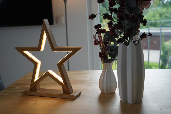 Produktbild Novaliv LED Stern Lampe 55cm Naturholz Tischleuchte LED mit Stromkabel SMD LED Warmweiss
