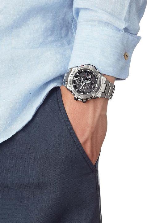 Produktbild G-Shock Gst-B100d (Analoguhr, Hybrid Uhr, Chronograph, 54 mm)