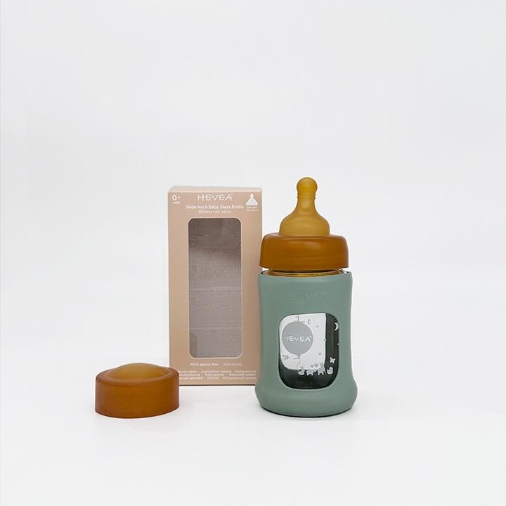 Actual product image Hevea Glass baby bottle with rubber cover / wide neck (150 ml) / Seafoam Blue (150 ml)
