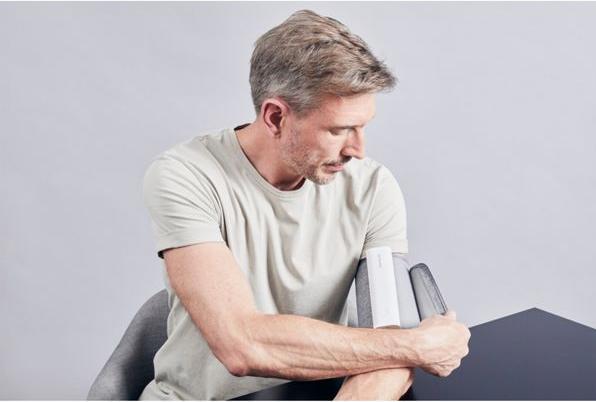 Actual product image Withings BPM Connect (Blood pressure monitor upper arm)