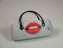 Actual product image Kögler Lips Eyeglasses Case Mario Moreno, 16x4x7cm