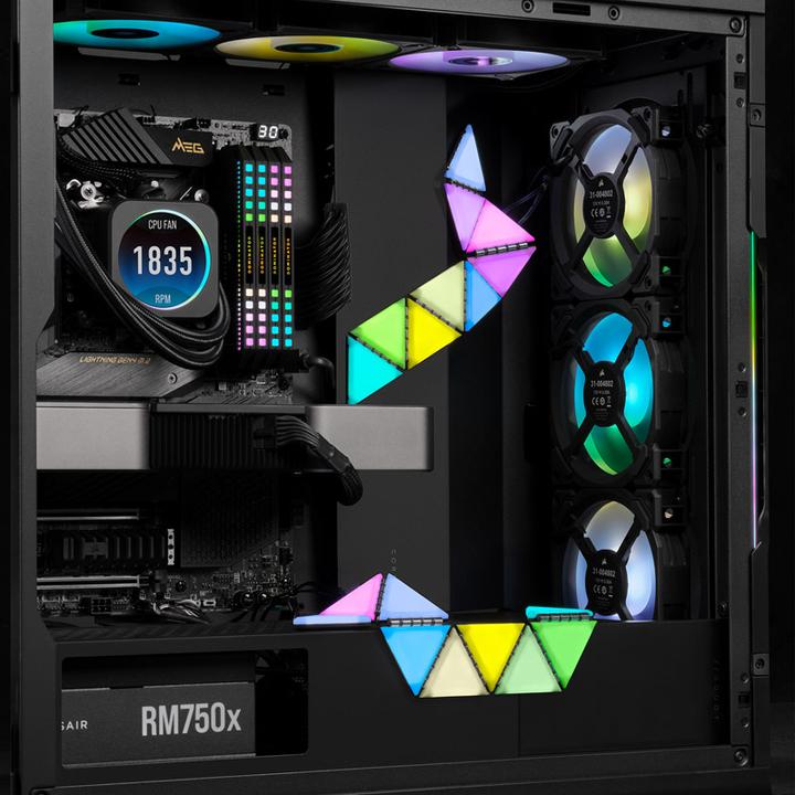 Actual product image Corsair iCUE LC100 Smart Case Starter Kit (Multicoloured)