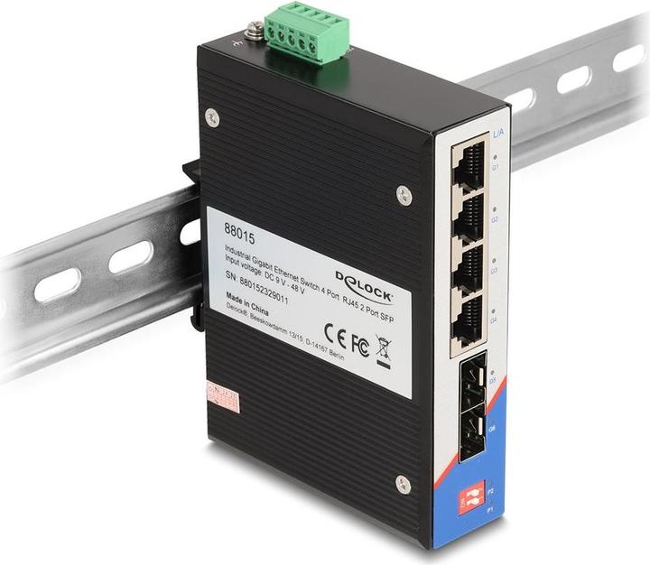 Image du produit Delock Switch industriel Gigabit Ethernet 4 ports RJ45 2 ports SFP pour rail DIN (6 Ports)
