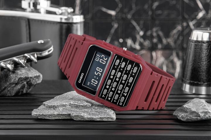 Actual product image Casio Retro (Chronograph)