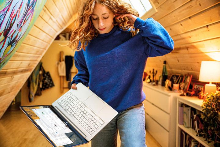Produktbild HP Chromebook 15a-na0415ng (15.60", Intel Celeron N4500, 8 GB, DE)