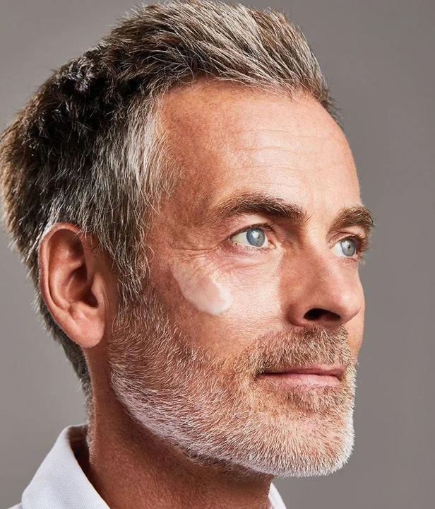 Produktbild NIVEA Men Hyaluron Anti-Age Eye Cream (Crème, 15 ml, Tag + Nacht)