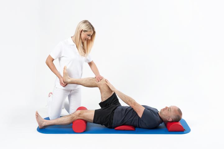 Actual product image Kübler Sport Lordosis cushion, red, 40 x 25 x 4.5 cm
