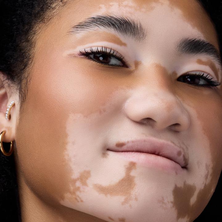 Actual product image Catrice Brow Fix Shaping Wax
