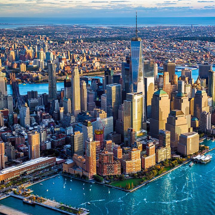 Produktbild New York Sunrise 2024 (30 x 30 cm, Harter Einband, Niederländisch, Spanisch, Polnisch, Tschechisch, Italienisch, Englisch, Deutsch, Französisch)