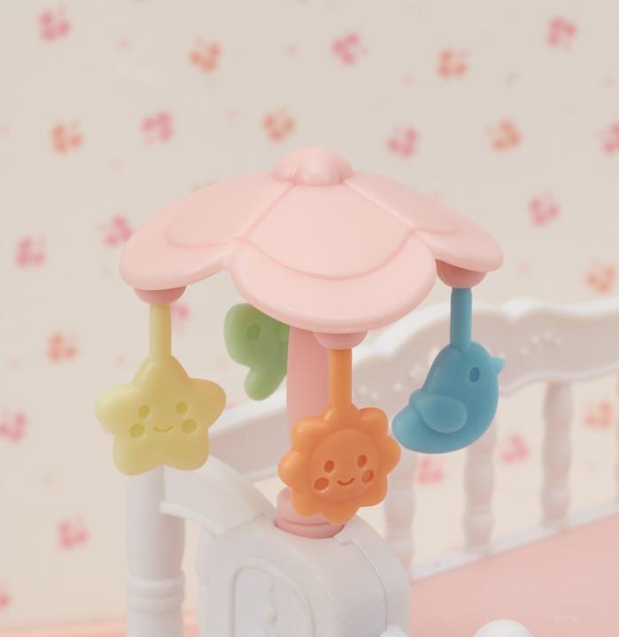 Image du produit Sylvanian Families Lit d'enfant avec mobile