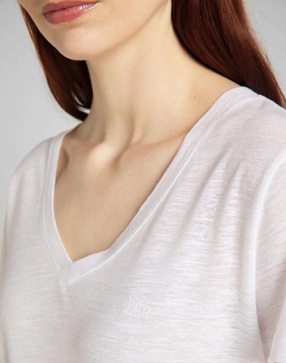 Actual product image Lee V Neck Tee (M)