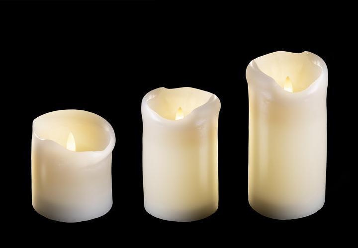 Actual product image Novaliv 8x small LED pillar candle with timer - 7.5cm diameter 7.5cm height - 2 AA batteries required LED (8 x)