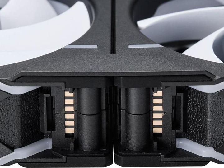 Image du produit Phanteks D30 PWM Reverse Airflow (120 mm, 1 x)