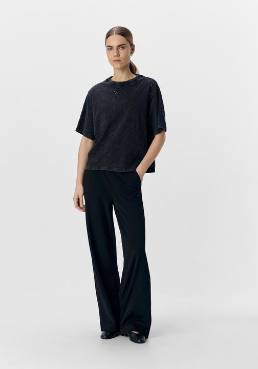 Actual product image Object Broderie Anglaise T-Shirt (M)