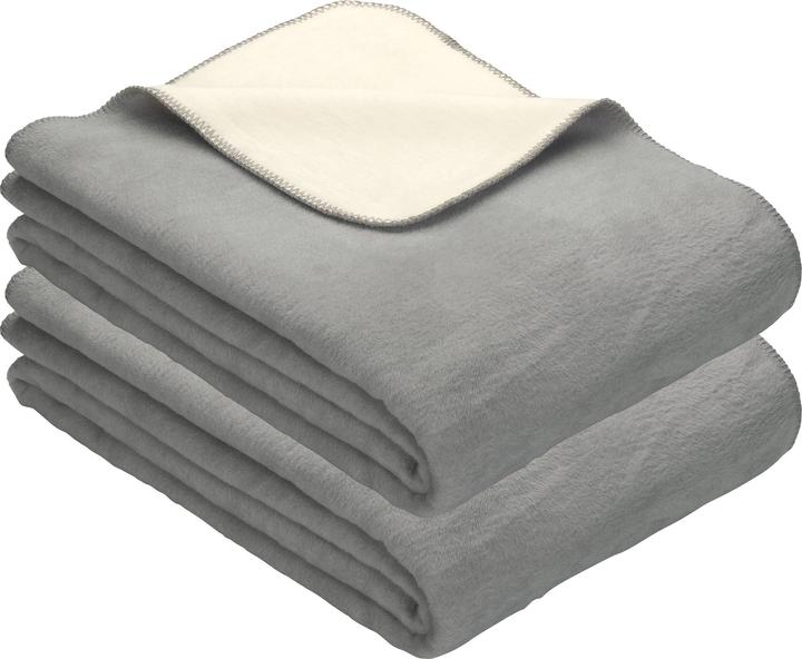 Silver, Wool white