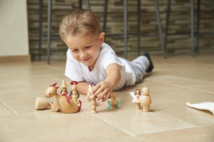 Produktbild TickiT Set mit 10 Verzauberten Märchenfiguren aus Holz