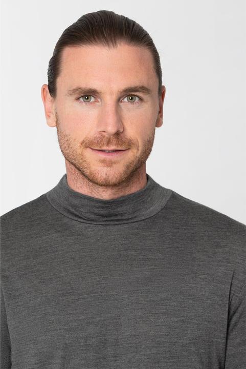 Actual product image Super Natural BASE TURTLE NECK 175 (S)