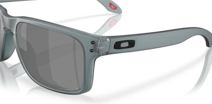 Actual product image Oakley Holbrook
