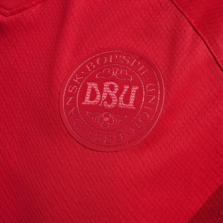 Actual product image hummel Denmark Shirt Home World Cup 2022 Men (M)