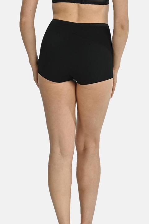 Actual product image Teyli Shorts model (L)