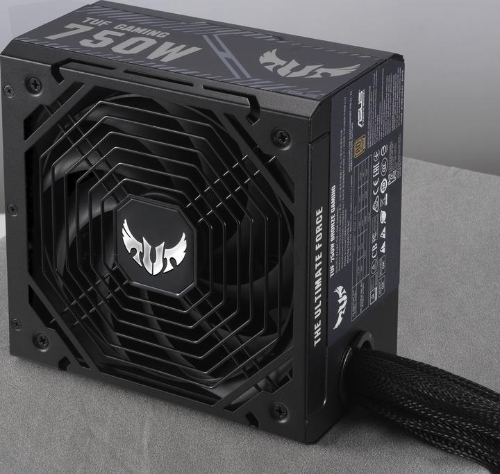 Produktbild ASUS TUF GAMING 750B (750 W)