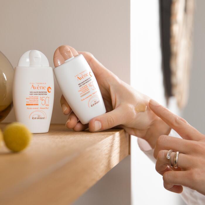 Actual product image Avène Solar fluid mineral tinted SPF50+ (Suntan cream, SPF 50+, 40 ml, 71 g)