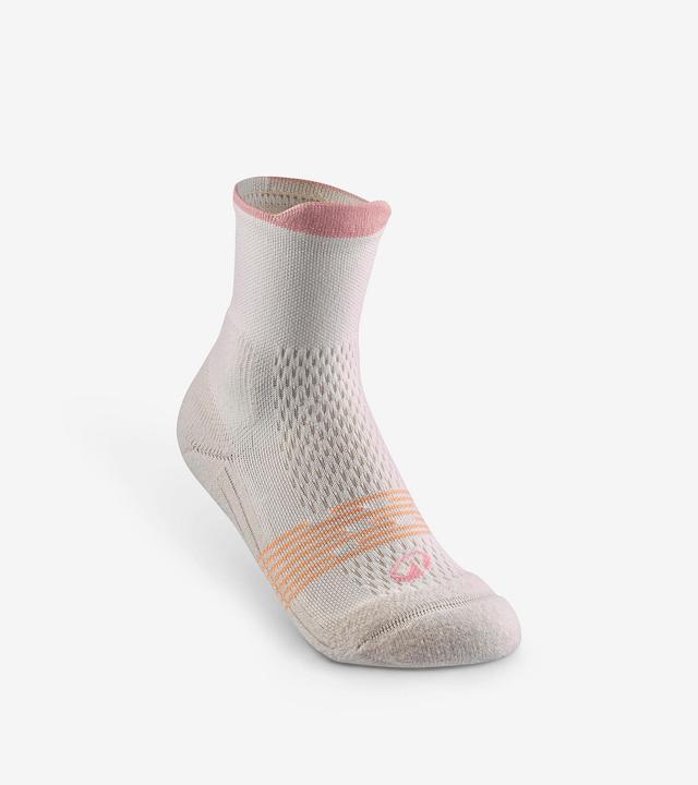 Actual product image Quechua Wandersocken Kinder halbhoch - Hike 500 rosa (31, 34)