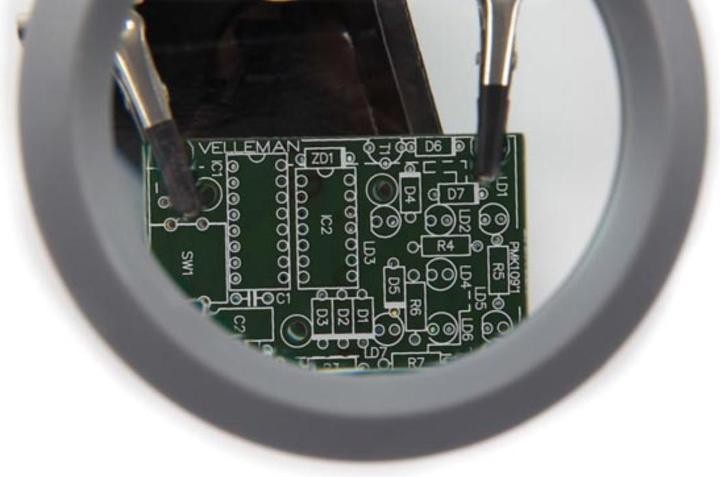 Actual product image Velleman Helping Hand With Magnifier, LED Light And Soldering Stand (Magnifier lamp)