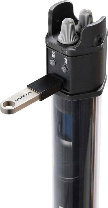 Produktbild Nanlite PavoTube II 15C 2KIT (Videoleuchte, Studioleuchte, Stableuchte)