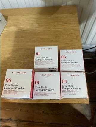 Image du produit Clarins Ever Bronze No. 03 (Nº 03, Contour, 10 g)