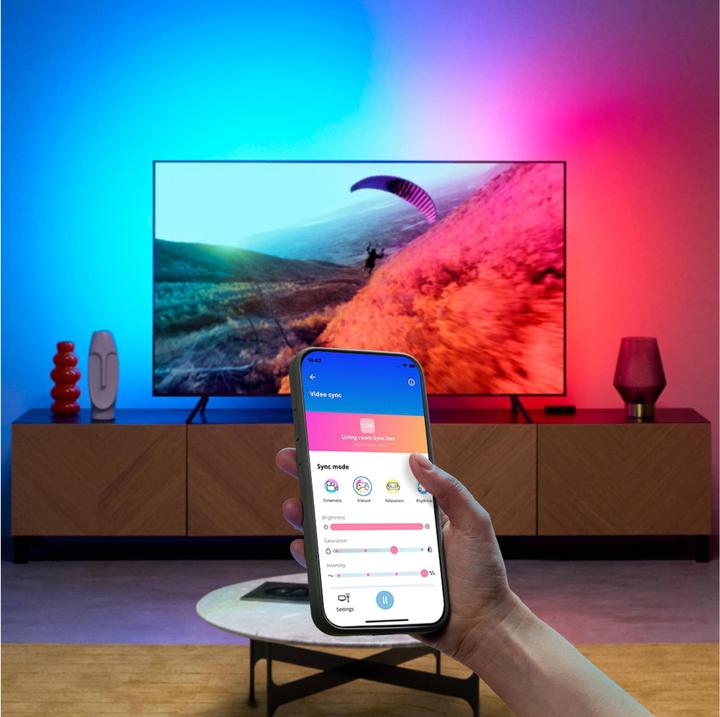 Produktbild WiZ HDMI Sync Box + Lightstrip 65 bis 75 Zoll