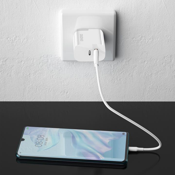 Actual product image Dudao 22.5W PD+QC3.0 USB+Type C + Ligh. cable (22.50 W)