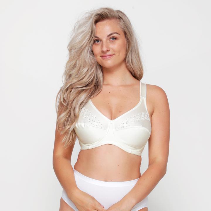 Actual product image LingaDore LISETTE bra without underwire with cotton (80 C)