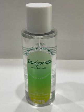 Produktbild Victoria's Secret Pink Invigorate (Body Mist, 250 ml)