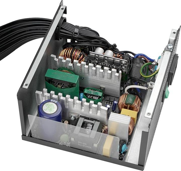 Produktbild Deepcool 550D power supply unit 20+4 pin ATX Black (550 W)