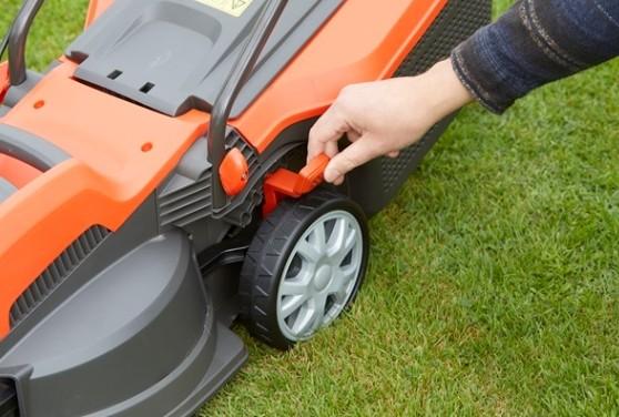 Image du produit Flymo SpeediMo 360C ElektrischerRasenmäher (Fonctionnement sur secteur)
