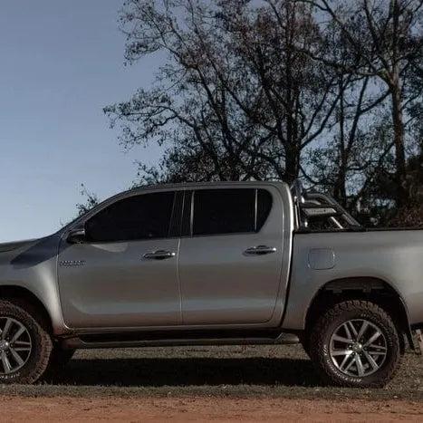 Produktbild WeatherTech Toyota Hilux (Doppelkabine) (2016-2024) 2. Reihe Lastwagen Matte